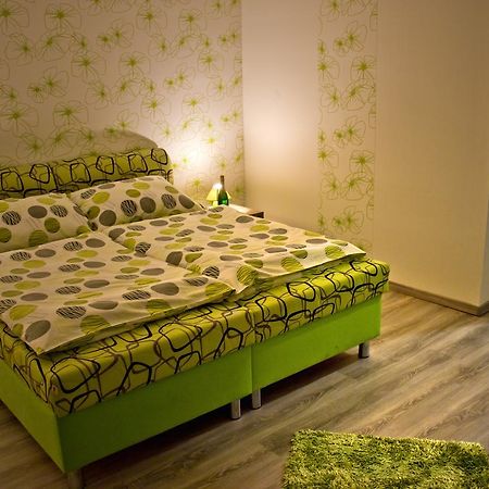 Motel Goerfoel Veľký Meder Extérieur photo